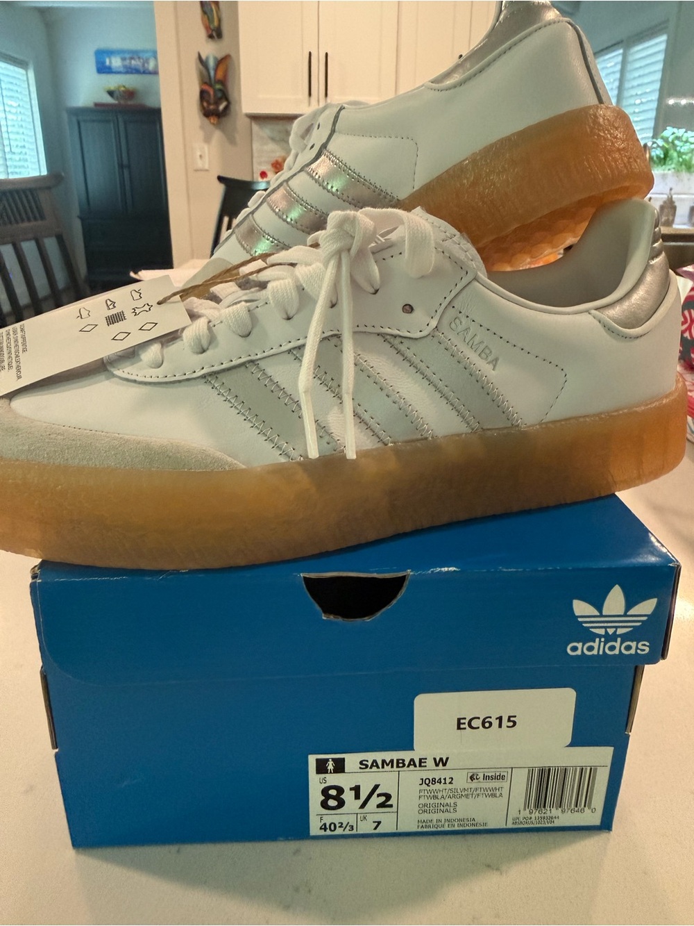 NWT adidas SAMBAE W White with Gum Sole
